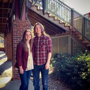 Meet your Posher, Taylor